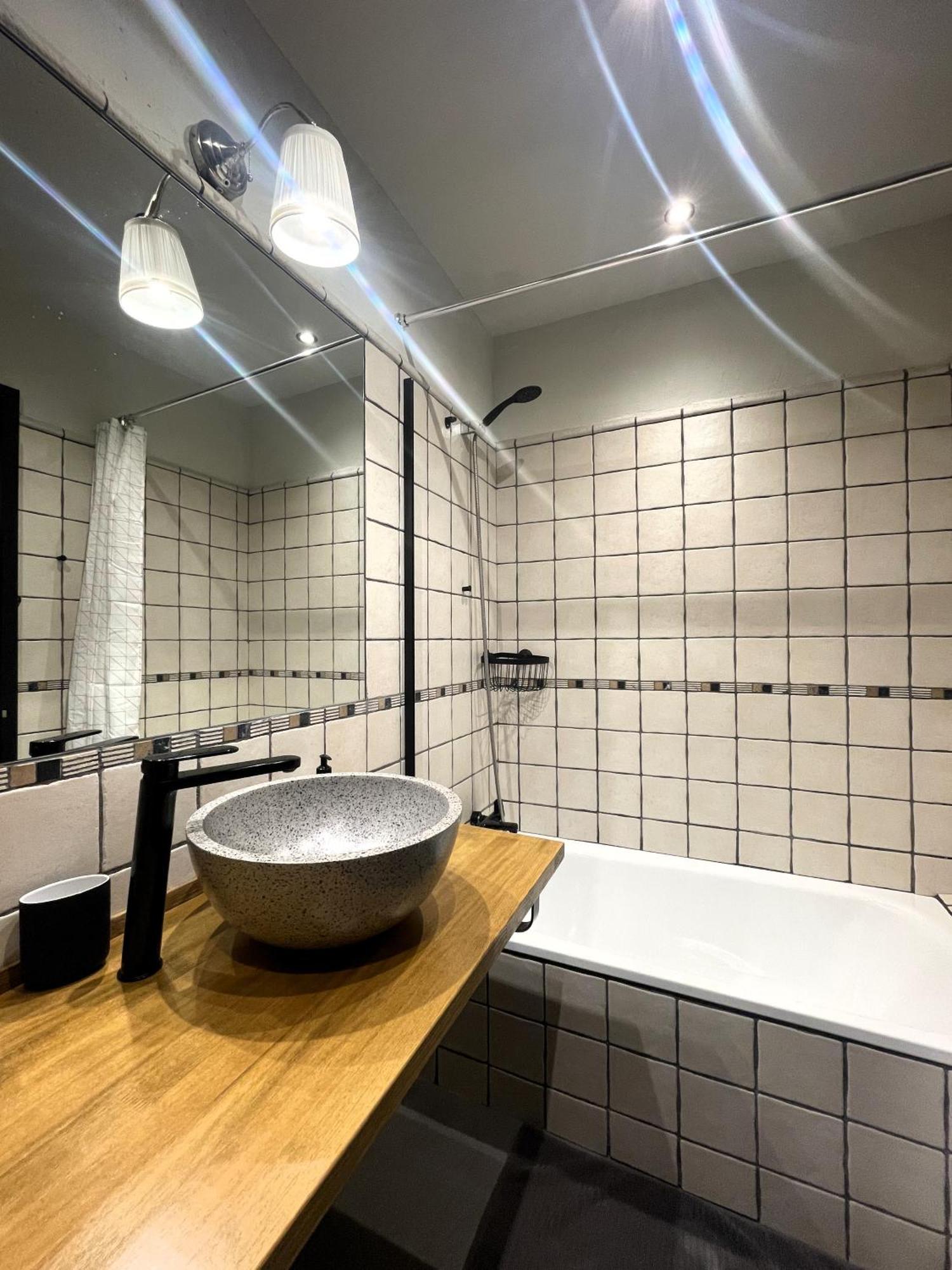 Apartamento Duplex En El Puente Historico, Gra De Fajol กัมโปรดอน ภายนอก รูปภาพ